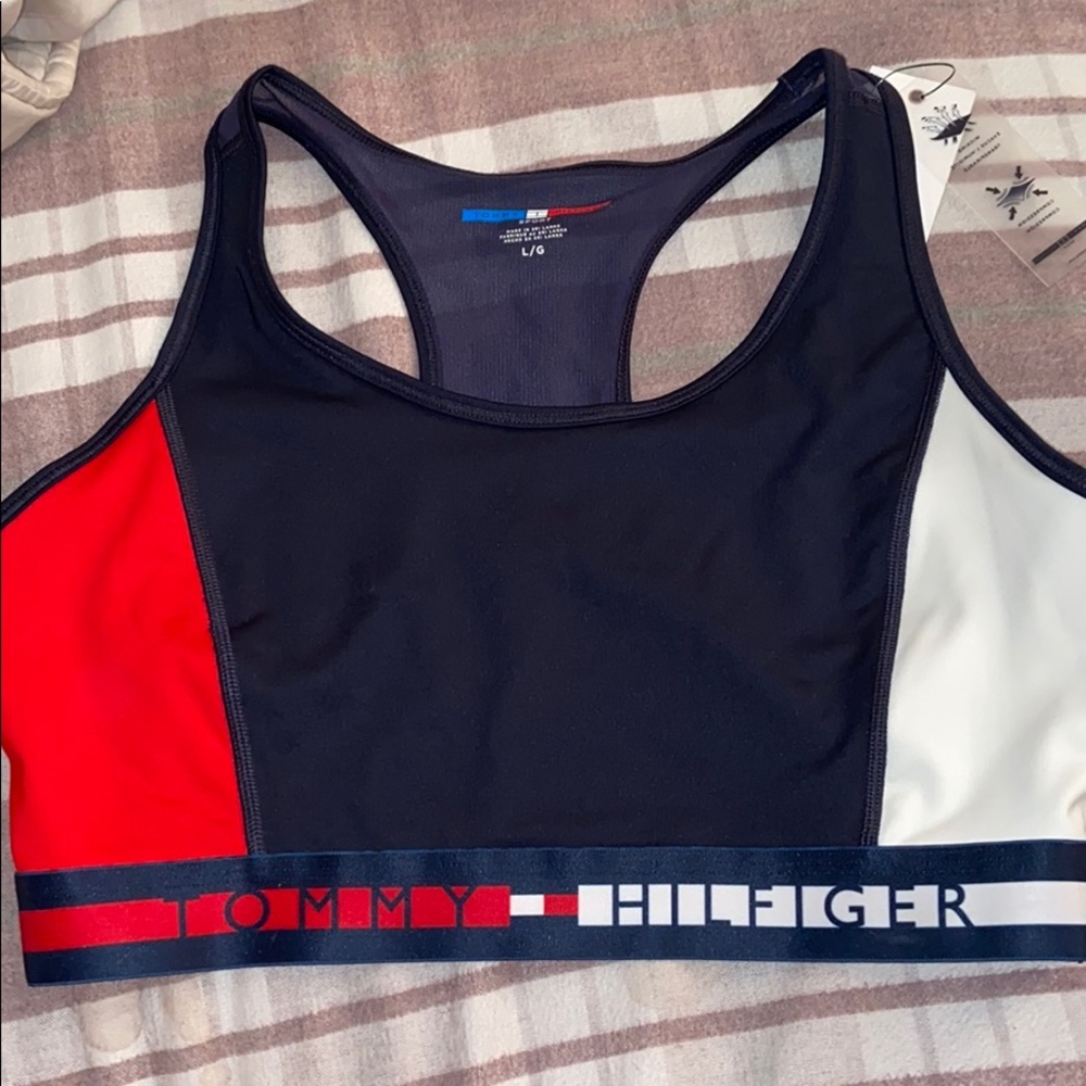 Sports bra